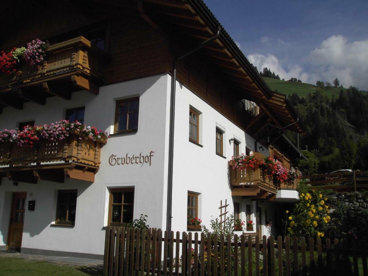 Gruberhof Apartment San Candido Ngoại thất bức ảnh